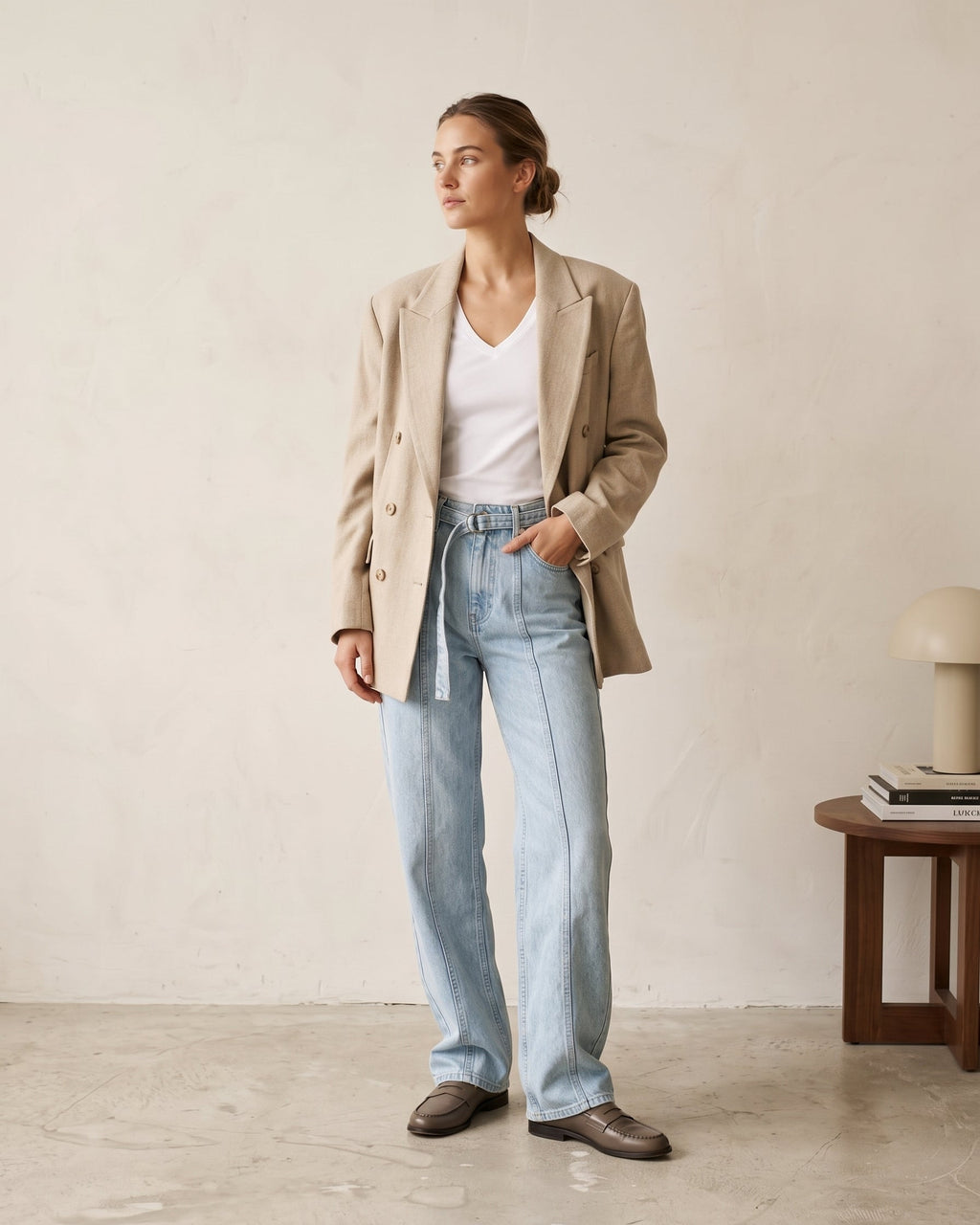 Belted Seamed Straight-Leg Jeans – Bleach Blue