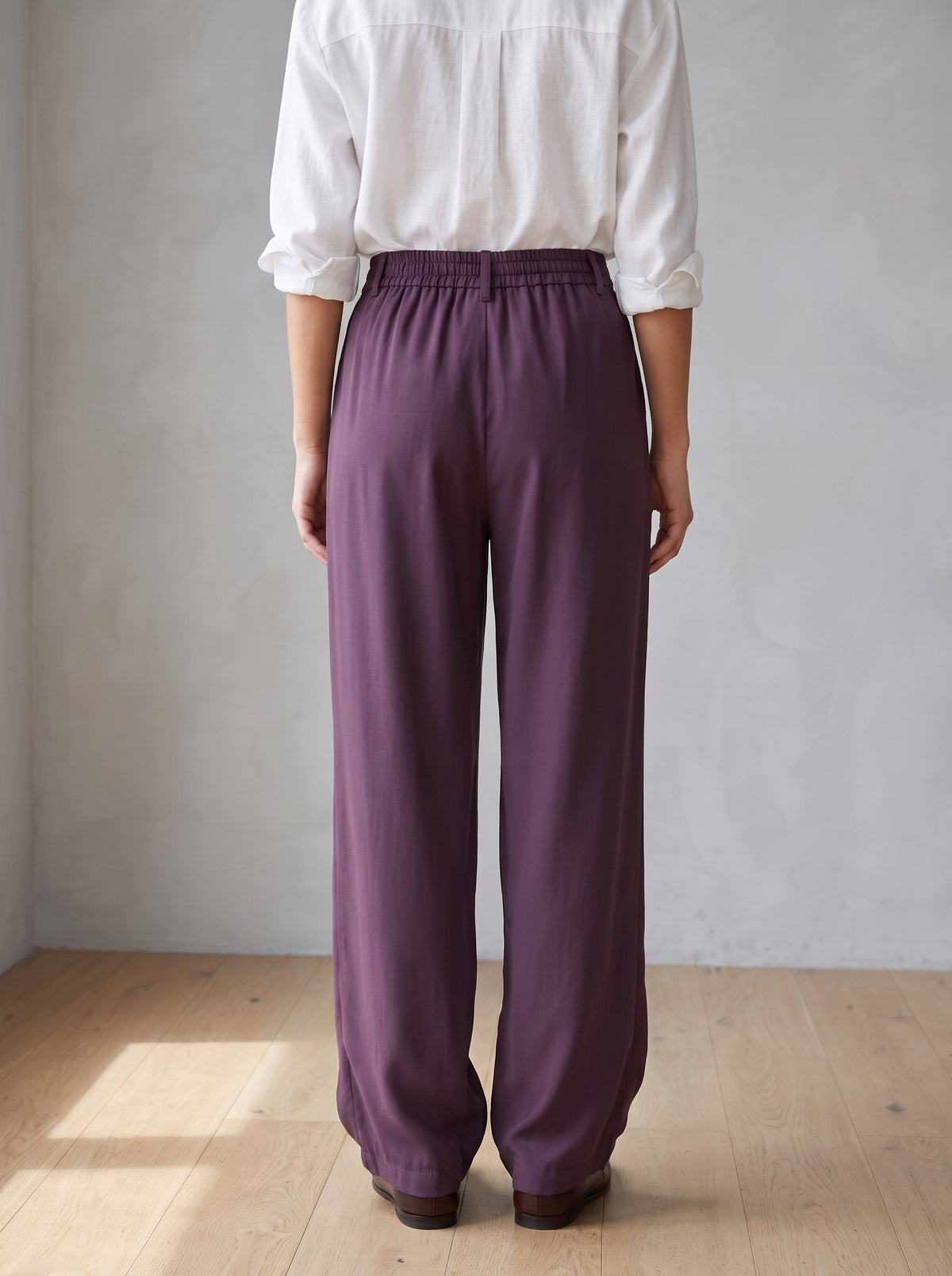 Pleated Wide-Leg Trousers with Buckle Detail – Plum