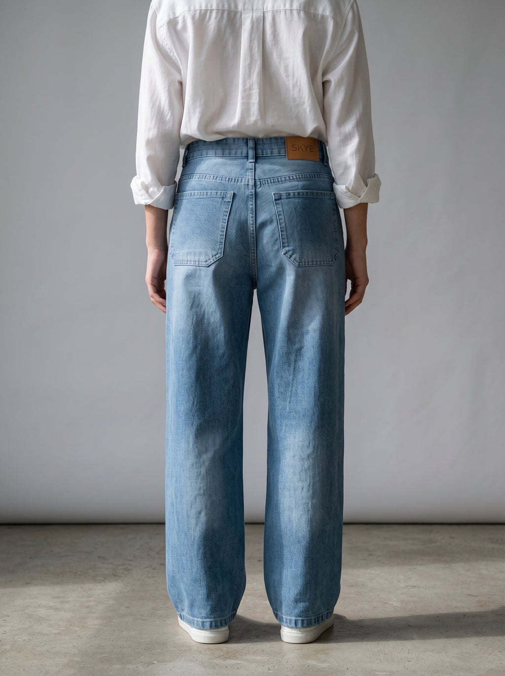 Whiskered Straight-Leg Jeans – Mid Blue