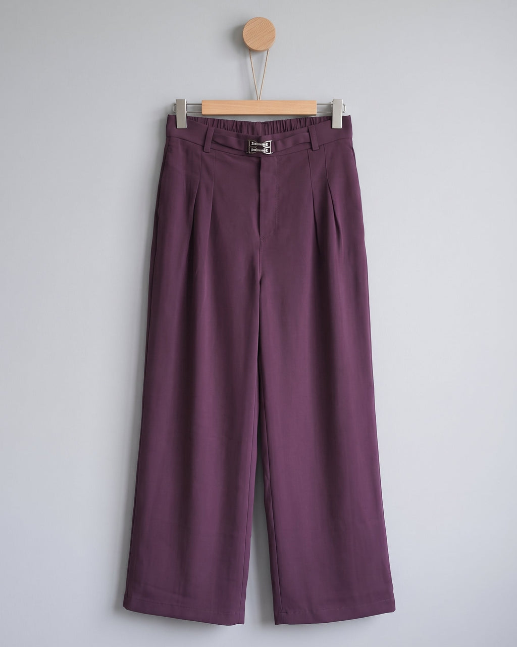 Pleated Wide-Leg Trousers with Buckle Detail – Plum