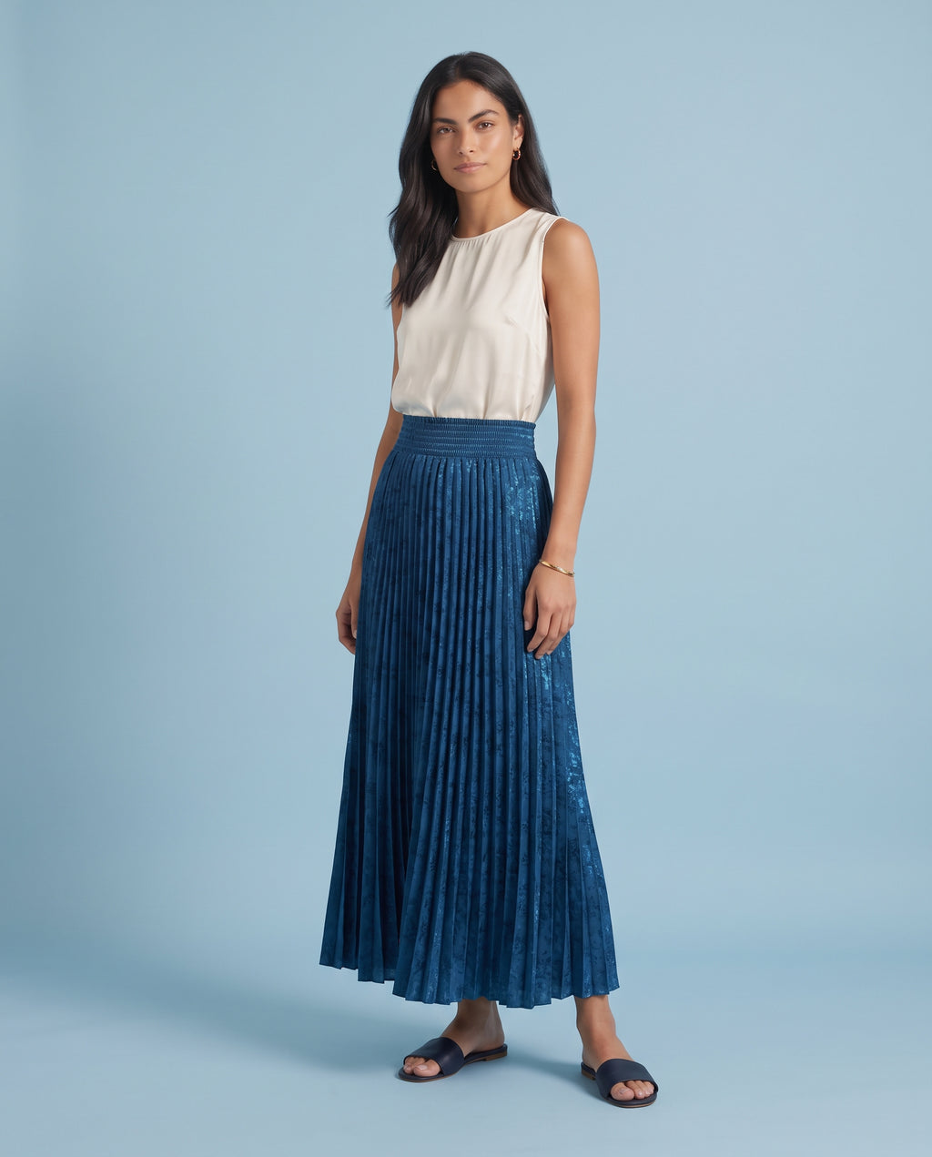 Jacquard_Pleated Maxi Skirt (blue)
