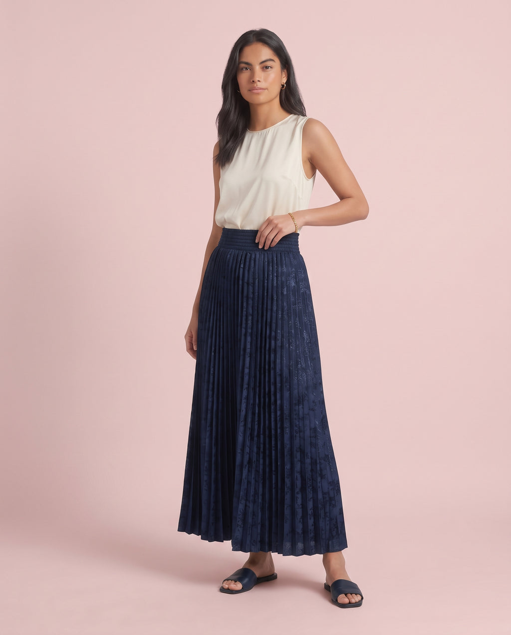 Jacquard_Pleated Maxi Skirt (Navy blue)